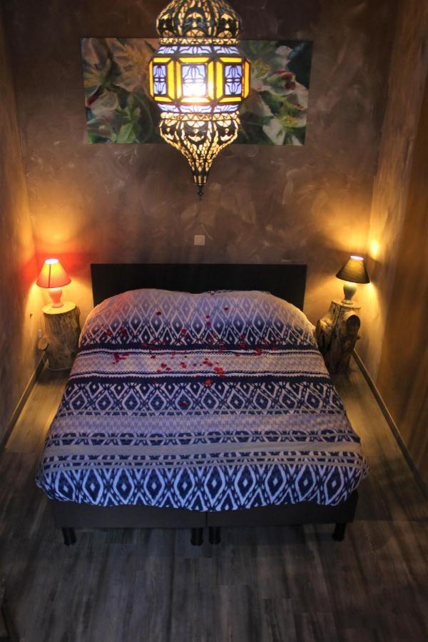 B&B 'T Zwaluwnest Хёвелланд Экстерьер фото