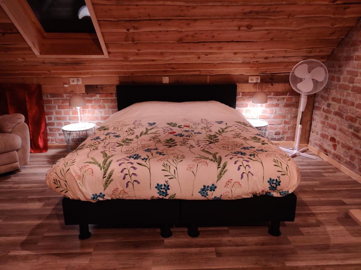 B&B 'T Zwaluwnest Хёвелланд Экстерьер фото