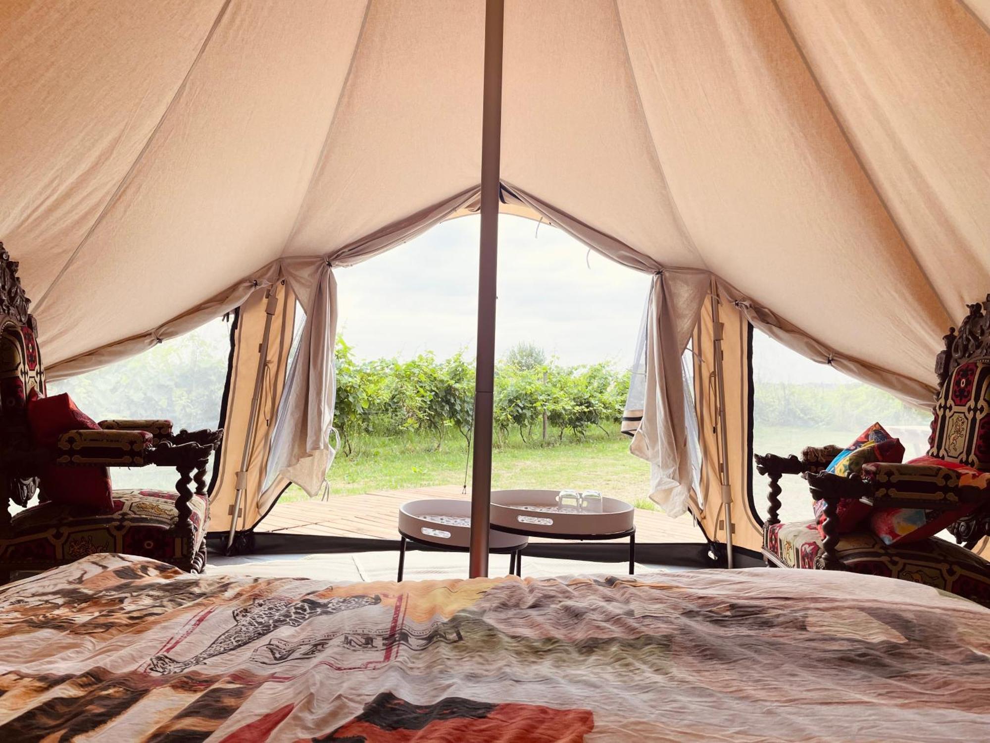 B&B 'T Zwaluwnest Хёвелланд Номер фото